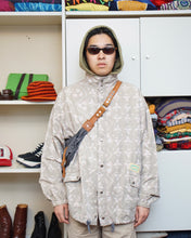 画像をギャラリービューアに読み込む, 90'S "OXBOW" FLORAL PATTERN WIND COAT