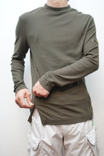 画像をギャラリービューアに読み込む, 00's "VERSACE SPORT" ZIP DESIGN STRECH MOCK L/S TEE