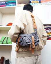 画像をギャラリービューアに読み込む, 00'S "DIESEL" NYLON MINI SHOULDER BAG