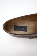 Load image into Gallery viewer, "BARNEYS NEWYORK" STRAIGHT CHIP LEATHER SHOES