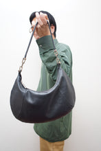 画像をギャラリービューアに読み込む, 90&#39;S &quot;BALENCIAGA&quot; LEATHER ONE SHOULDER HOBO BAG
