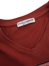 Load image into Gallery viewer, 00&#39;S &quot;DOLCE&amp;GABBANA&quot; DEPARTURE STAMP DESIGN V-NECK L/S TEE
