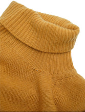 Load image into Gallery viewer, 00&#39;S &quot;GUCCI&quot; CASHMERE HIGH NECK KNIT
