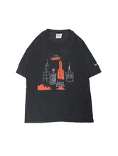 Load image into Gallery viewer, 00&#39;S JEAN-MICHEL BASQUIAT MECCA,1982 ART TEE
