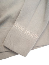画像をギャラリービューアに読み込む, 97AW &quot;STONE ISLAND&quot; LOGO EMBROIDERED KNIT SWEATER
