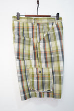 Load image into Gallery viewer, 90'S "OXBOW" CHECK PATTERN CARGO SHORTS
