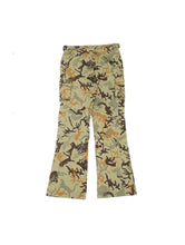 Load image into Gallery viewer, 00&#39;S &quot;55DSL&quot; MULTI ANIMAL CAMO SIDE POCKET FLARE PANTS
