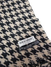 Load image into Gallery viewer, 90&#39;S &quot;GIORGIO ARMANI&quot; HOUNDSTOOTH WOOL SCARF
