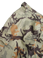 Load image into Gallery viewer, 00&#39;S &quot;55DSL&quot; MULTI ANIMAL CAMO SIDE POCKET FLARE PANTS
