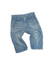 Load image into Gallery viewer, 00'S "EURO LEVI'S" CROPPED DENIM PANTS
