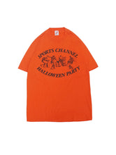 Load image into Gallery viewer, 80&#39;S SPORTS CHANNEL HALLOWEEN PARTY TEE
