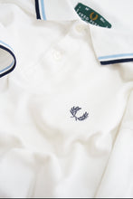 Load image into Gallery viewer, 90&#39;S &quot;FRED PERRY&quot; M12 WHITE MADE IN ENGLAND
