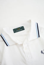 画像をギャラリービューアに読み込む, 90&#39;S &quot;FRED PERRY&quot; M12 WHITE MADE IN ENGLAND
