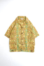 Load image into Gallery viewer, 60&#39;S &quot;CATALINA&quot; AFRICAN BATIK PATTERN OPEN COLLAR SHIRT

