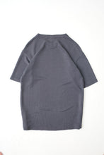 Load image into Gallery viewer, 90&#39;S &quot;BRUNO&quot; RAYON POLY KNIT TEE
