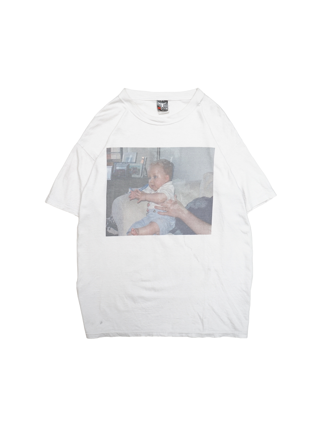 00‘S UNKNOWN BABY PHOTO PRINTED TEE