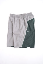 Load image into Gallery viewer, &quot;NIKE RUNNING&quot; RIP-STOP SHORTS
