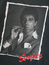 Load image into Gallery viewer, 00&#39;S SCARFACE PHOTO PRINTED TEE
