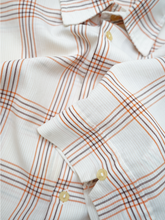 Load image into Gallery viewer, 60&#39;S &quot;MODISCH -BUGELFREI&quot; PLAID PATTERN S/S SHIRT

