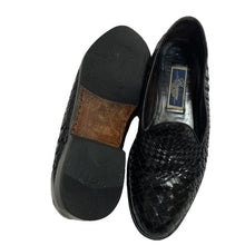Load image into Gallery viewer, 90&#39;S &quot;COLE-HAAN&quot;BRAGANO WOVEN LEATHER SLIP-ON
