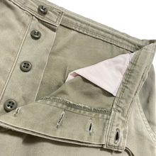 Load image into Gallery viewer, &quot;GAP&quot; EASY CHINO PANTS
