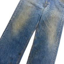 Load image into Gallery viewer, &quot;LEVI&#39;S&quot; 501 DIRTY DENIM
