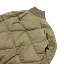 Load image into Gallery viewer, 70&#39;S &quot;ROYAL DOWN PRODUCTS INC&quot; QUILT DOWN JACKET
