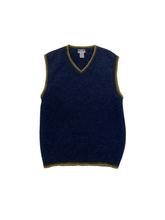 Load image into Gallery viewer, 90&#39;S &quot;RECLAIM&quot; KNIT VEST
