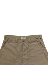 Load image into Gallery viewer, &quot;ARMANI JEANS&quot; KHAKI CHINO SHORTS
