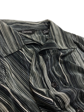 Load image into Gallery viewer, 90&#39;S &quot;DÁMANTE&quot; S/S PLEATS SHIRT
