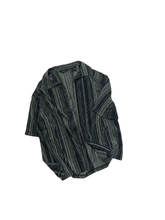 Load image into Gallery viewer, 90&#39;S &quot;DÁMANTE&quot; S/S PLEATS SHIRT
