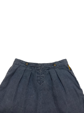 Load image into Gallery viewer, 90&#39;S &quot;ARMANI JEANS&quot; LINEN TUCK SHORTS
