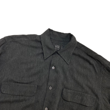 Load image into Gallery viewer, 90&#39;S &quot;IKE BEHAR&quot; LOOP COLLAR SHIRT
