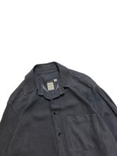 Load image into Gallery viewer, 90&#39;S &quot;GIORGIO ARMANI&quot; SMOOTH CLOTH SHIRT
