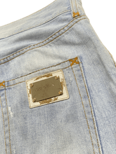 Load image into Gallery viewer, 00&#39;S &quot;DOLCE&amp;GABBANA&quot; 17LOOSE DAMAGED DENIM
